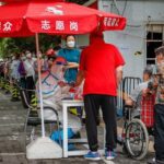 China registra 54 nuevos casos de covid, 23 por contagio local