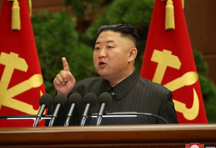 Corea del Norte dice que su ola de covid se originó junto frontera con el Sur
