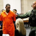 El cantante R. Kelly es condenado a 30 años por abusos y tráfico sexual