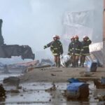El incendio en un depósito en Bangladesh deja 49 muertos y más de 200 heridos