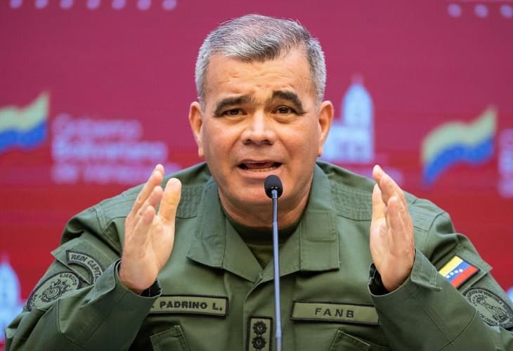 El ministro de Defensa apuesta por una fusión civil y militar en Venezuela
