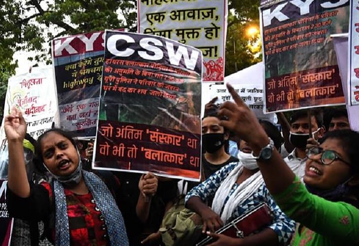 Indignación en la India por la supuesta violación en grupo a una menor