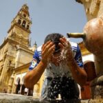 La ola de calor dispara los termómetros en España hasta los 43-44 grados