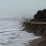 La tormenta tropical Blas surge en el Pacífico mexicano