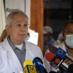 Médicos de Venezuela rechazan que el Gobierno los acuse de mafiosos