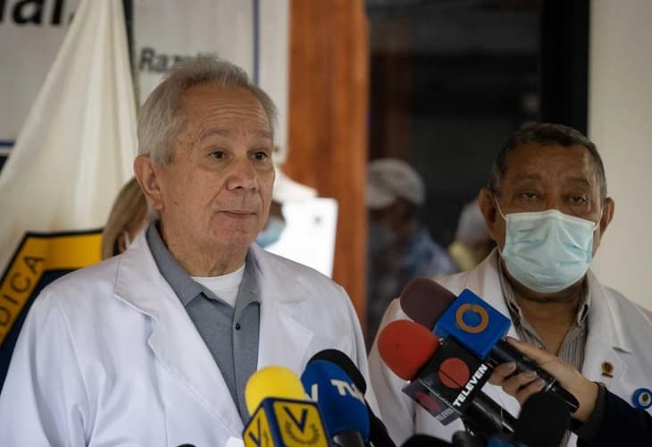 Médicos de Venezuela rechazan que el Gobierno los acuse de mafiosos
