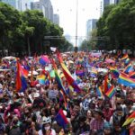 Miles desbordan las calles de Ciudad de México en marcha del Orgullo LGBTI+