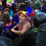 Nuevos e intensos altercados en Ecuador tras llegar la marcha hasta el Parlamento