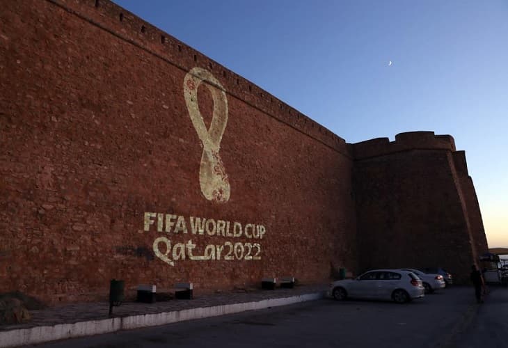 Qatar prohíbe las imitaciones del logo del Mundial en matrículas de coches