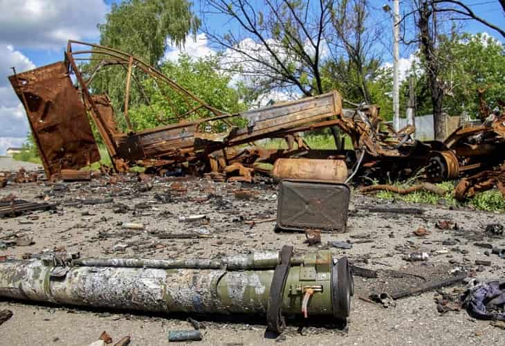 Rusia recrudece los ataques en Lugansk y provoca al menos 6 muertos