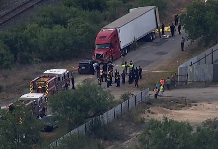 Suben a 53 los migrantes muertos en un camión abandonado en Texas