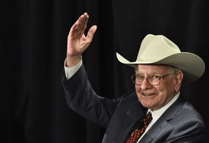 Una persona paga 19 millones de dólares en subasta para almorzar con Warren Buffett