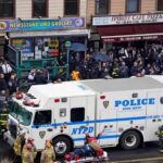 Una víctima del tiroteo en el metro de Nueva York demanda a un fabricante de armas