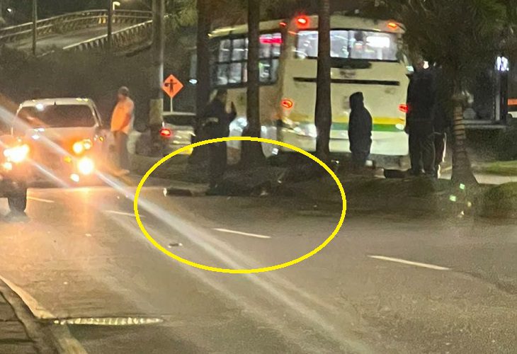 Muere motociclista en la avenida Las Palmas, a la altura de la Loma del Indio