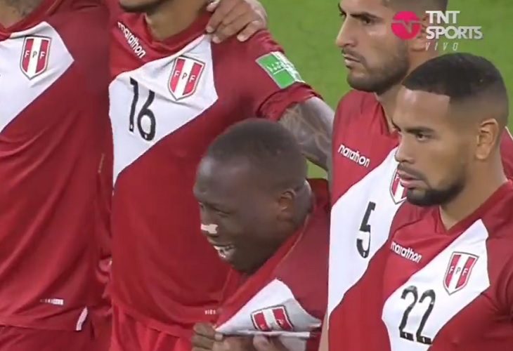 ¿Advíncula se retira de la Selección peruana, tras errar penal?