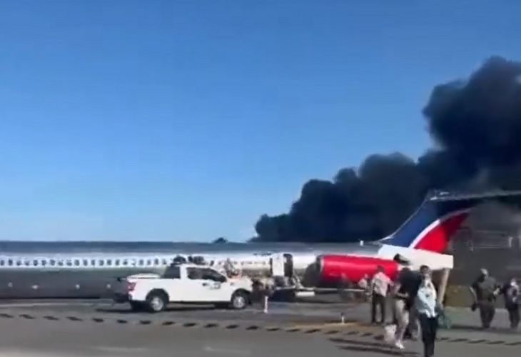 Avión de Red Air se incendió en aeropuerto de Miami este 21