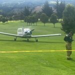 En pleno partido de Golf, avioneta tuvo que aterrizar en el club Hatogrande