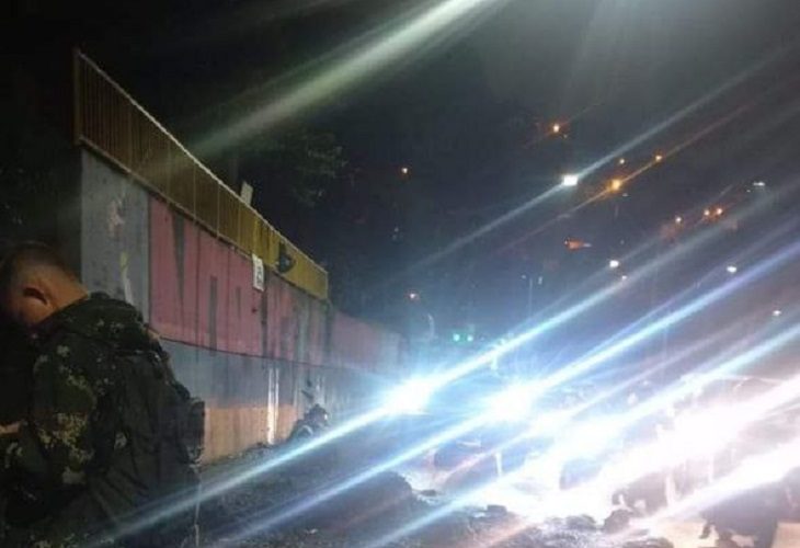 Reportan peligroso deslizamiento cerca al Éxito de Robledo, en Medellín
