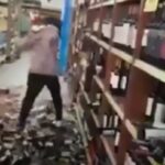 Evelyn Roldán destrozó góndola de vinos tras ser despedida