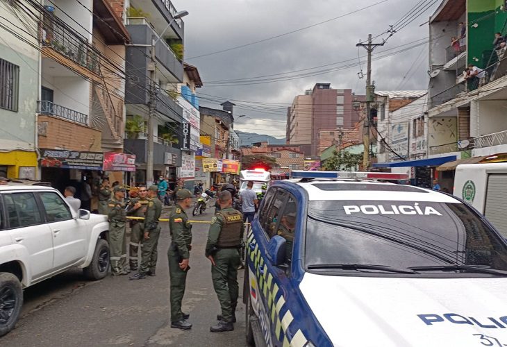 Explosión cerca a Universidad de Antioquia deja 3 heridos