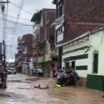 Emergencia en Guarne tras lluvias que desbordaron la quebrada El Bástico