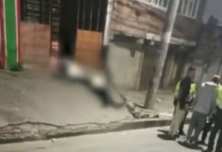En bar del barrio Lucero de Bogotá mataron a 2 hombres y tiraron sus cuerpos a la calle