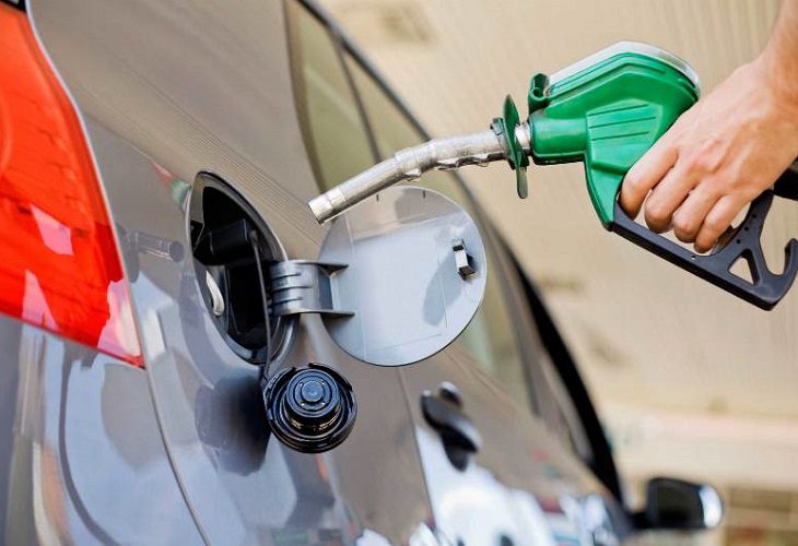 Precio del galón de gasolina en Colombia subiría a 18.000 pesos en breve-Precio de la gasolina subirá mes a mes desde junio y hasta 2023--- Gobierno sube precio del ACPM para grandes consumidores: ¿a qué sectores afecta?