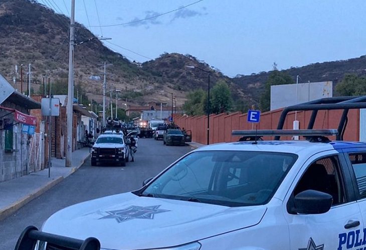 En escuela de Salamanca, Guanajuato, asesinaron a 6 personas