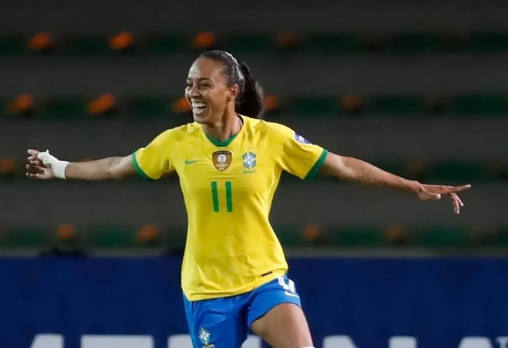 4-0 - Brasil golea a Argentina en la Copa América con doblete de Adriana incluido