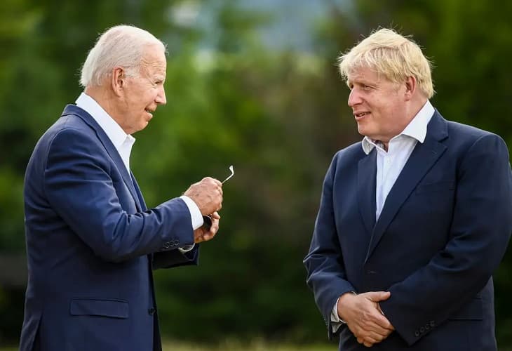 Biden promete seguir trabajando con el Reino Unido tras la salida de Johnson