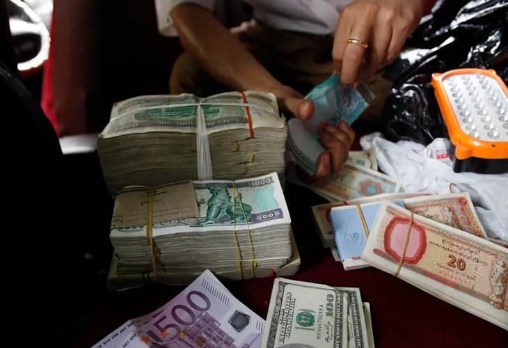 Birmania ordena a bancos y empresas suspender pagos de préstamos extranjeros