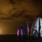 Cosmonautas rusos volarán a la EEI en tres naves estadounidenses Crew Dragon
