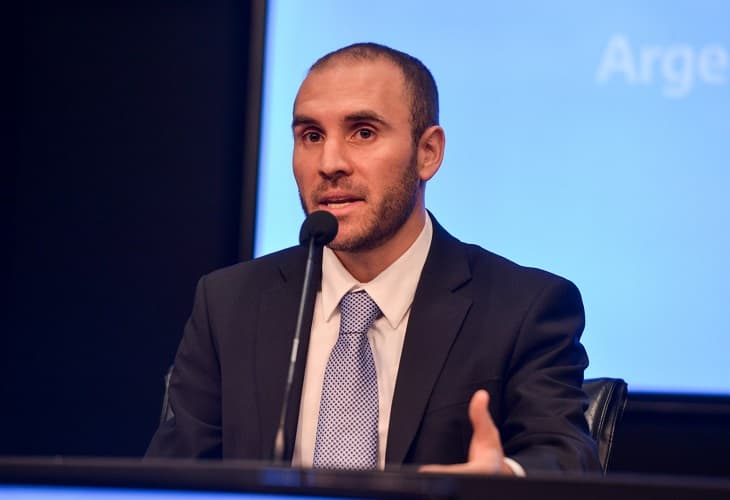 El Ministro de Economía de Argentina dimite en medio de divisiones internas