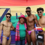 El orgullo LGBTI de Ecuador desfila con pompa y celebra su día en Guayaquil