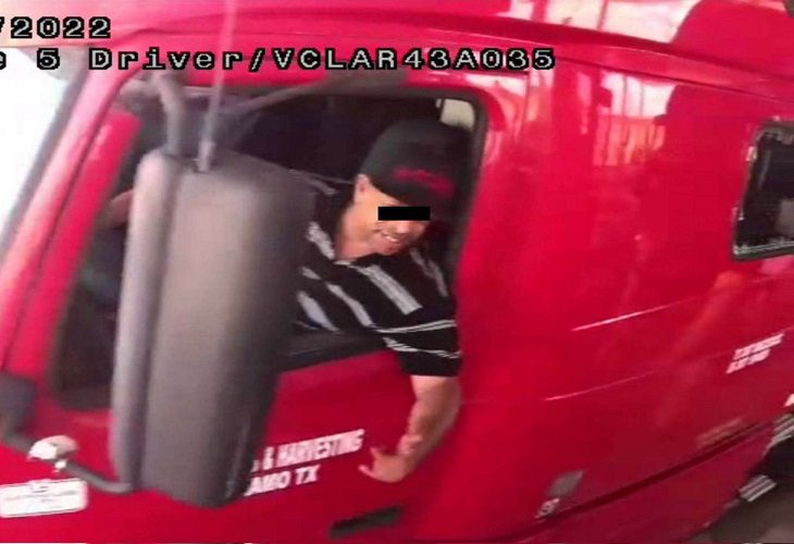 Chófer desconocía que tráiler en que murieron 50 migrantes no tenía aire acondicionado