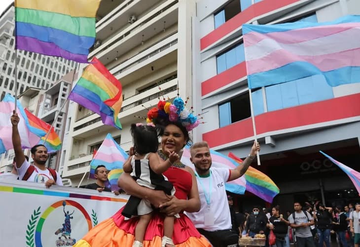 La comunidad LGBTI celebra en Quito 25 años de la despenalización de la homosexualidad