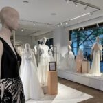 Los vestidos negros de novia se abren paso en Estados Unidos