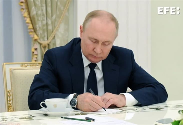 Putin advierte de que Rusia no ha empezado aún nada serio en Ucrania