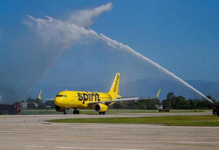 Spirit no alcanza un acuerdo con Frontier y negocia todavía con JetBlue