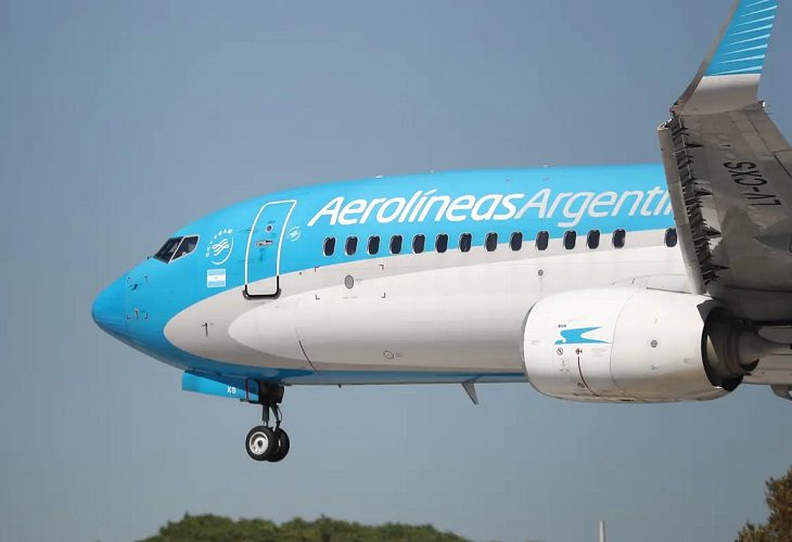Un vuelo de Aerolíneas Argentinas aterriza de emergencia por una amenaza de bomba