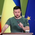 Zelenski afirma que la bandera ucraniana volverá a ondear en Crimea