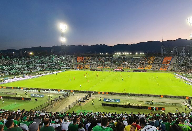 Pálido recibimiento al Atlético Nacional en el primer partido, tras ser campeón