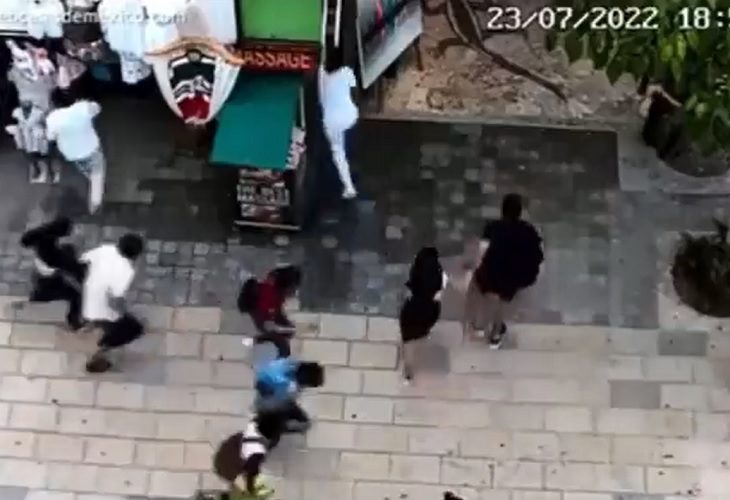 Detienen a 7 hombres por balacera en la Quinta Avenida de Playa del Carmen