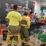 Mayte Velasco, la cajera del bondadoso gesto con bomberos que combaten el incendio de Zamora