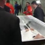 Cuerpo de Darío Gómez llegó al coliseo Yesid Santos