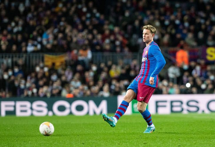 El Barcelona busca a toda costa que Frenkie de Jong decida irse del club