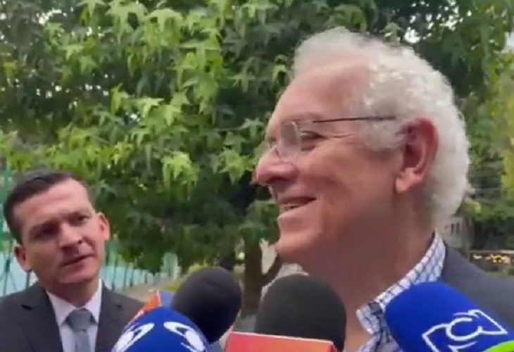 Impuesto a bebidas azucaradas sí va en la reforma tributaria de Petro