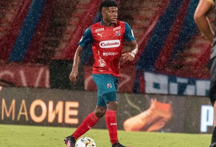 El Deportivo Independiente Medellín ha anunciado que cede los derechos deportivos de Juan Carlos Díaz al Coritiba de Brasil.
