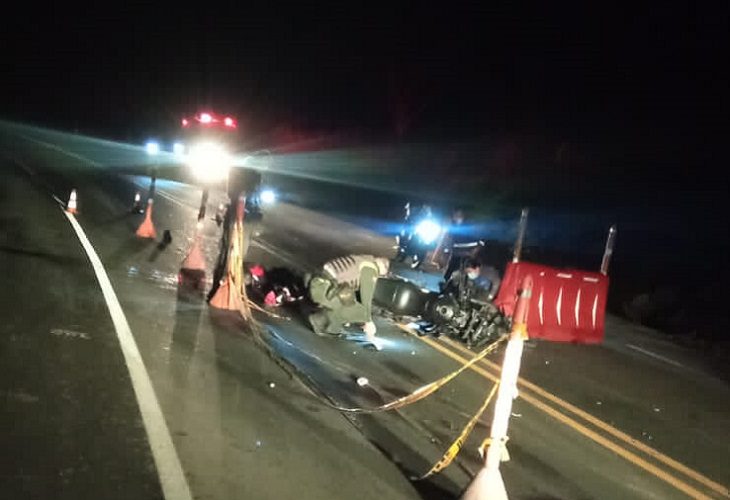 Motociclista murió bajo las llantas de una tractomula en vía Felisa - La Pintada