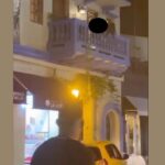 Multan a pareja captada en actividad íntima en un balcón de Cartagena